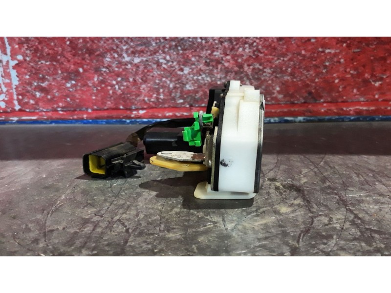 Recambio de cerra. puer. delantero derecha para mg rover serie 25 (rf)  | ...  | ... referencia OEM IAM    Recambio de cerra. puer. delantero derecha para mg rover serie 25 (rf)  | ...  | ... referencia OEM IAM