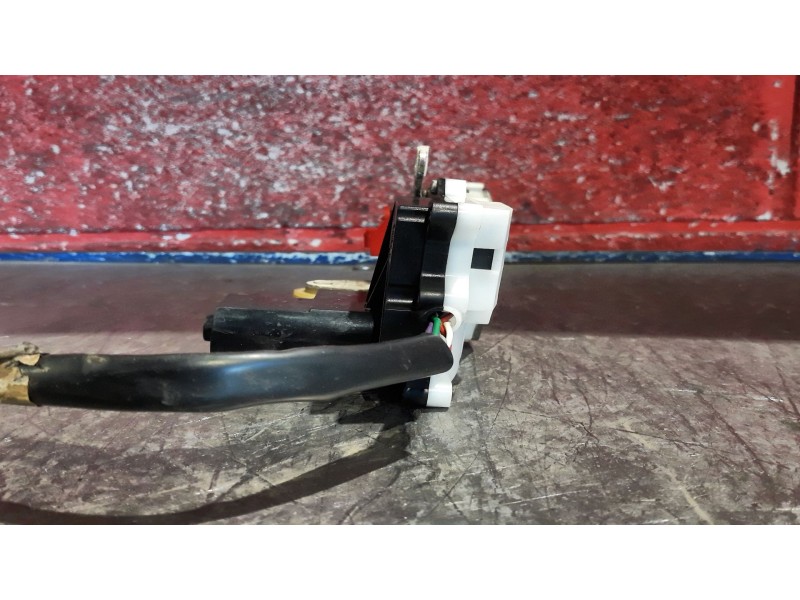 Recambio de cerra. puer. delantero izquierda para mg rover serie 25 (rf)  | ...  | ... referencia OEM IAM   