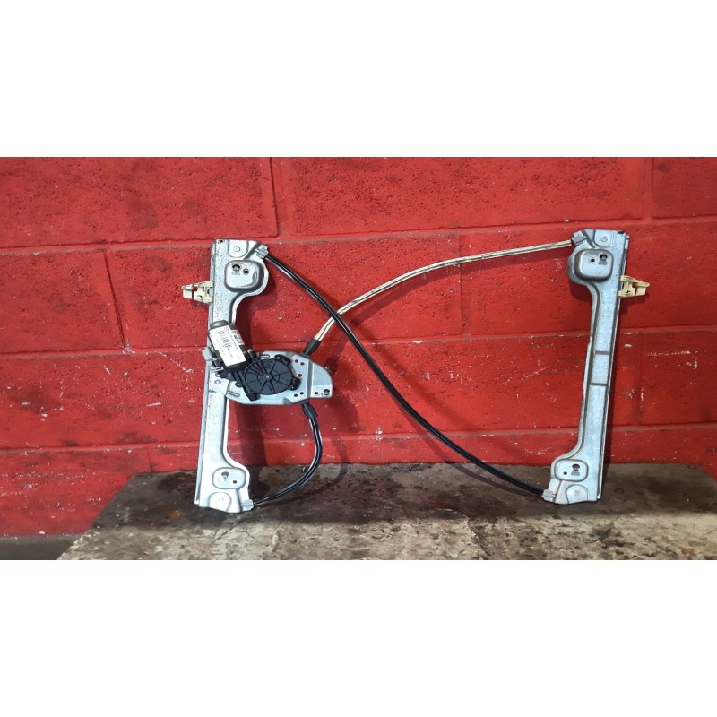 Recambio de elevalu. delan. derecho para peugeot 1007 1.4 hdi | 0.05 - ... 1.4 hdi | 0.05 - ... referencia OEM IAM   