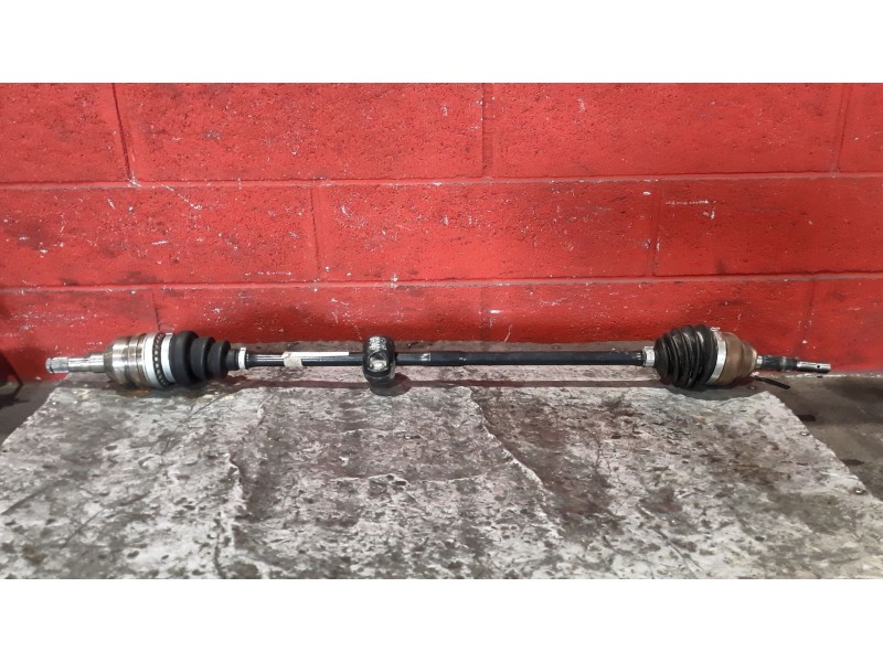 Recambio de transmision delantero derecha para opel astra 2.0 dti 16v comfort referencia OEM IAM   