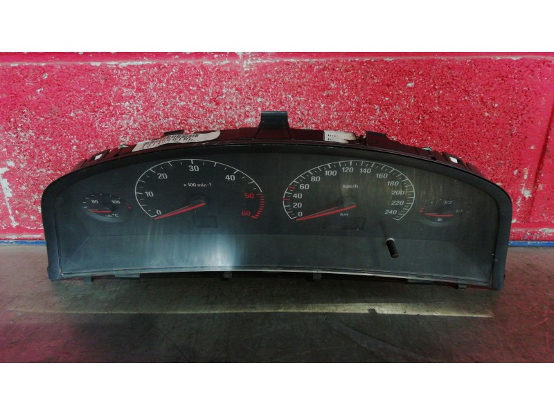 Recambio de cuadro instrumentos para opel vectra 2.0 dti 16v referencia OEM IAM 13140891RL 110080123040 