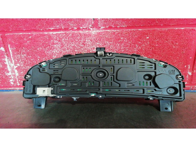 Recambio de cuadro instrumentos para opel vectra 2.0 dti 16v referencia OEM IAM 13140891RL 110080123040 