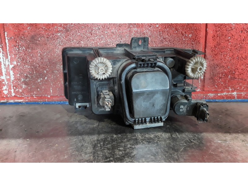 Recambio de faro derecho para seat inca (6k9) 1.4 cl familiar referencia OEM IAM    Recambio de faro derecho para seat inca (6k9) 1.4 cl familiar referencia OEM IAM