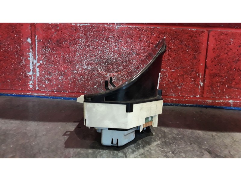 Recambio de cuadro instrumentos para citroen saxo 1.4 | 0.96 - 0.99 1.4 | 0.96 - 0.99 referencia OEM IAM 9627933380 09028029907 