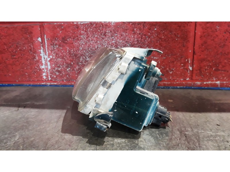 Recambio de faro izquierdo para volkswagen polo berlina (6n1) básico | 0.94 - ... referencia OEM IAM   