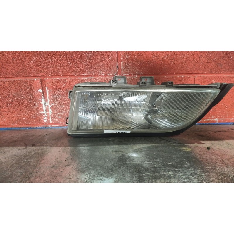 Recambio de faro izquierdo para mercedes clase c (w202) berlina 1.8 16v cat | 0.93 - ... 1.8 16v cat | 0.93 - ... referencia OEM