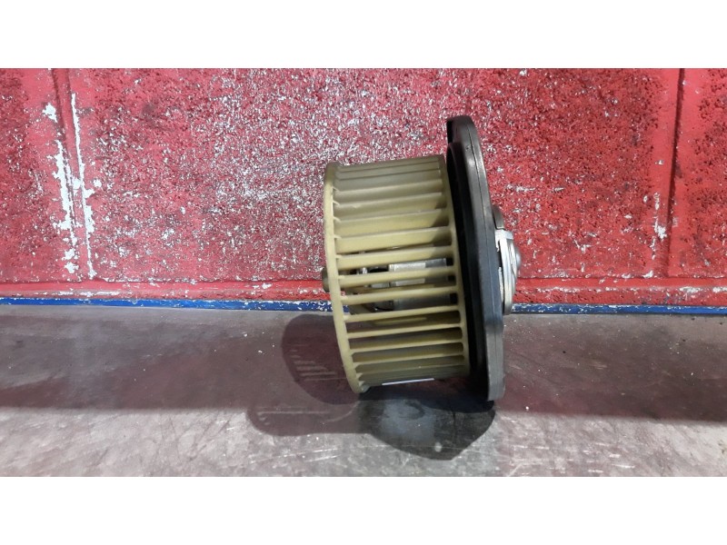 Recambio de motor calefaccion para lancia y10 y10 1.0 fire referencia OEM IAM 78518452   Recambio de motor calefaccion para lancia y10 y10 1.0 fire referencia OEM IAM 78518452