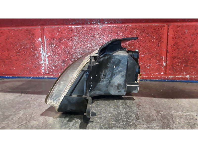 Recambio de faro derecho para peugeot partner (s1) 1.9 diesel | ... 1.9 diesel | ... referencia OEM IAM    Recambio de faro derecho para peugeot partner (s1) 1.9 diesel | ... 1.9 diesel | ... referencia OEM IAM