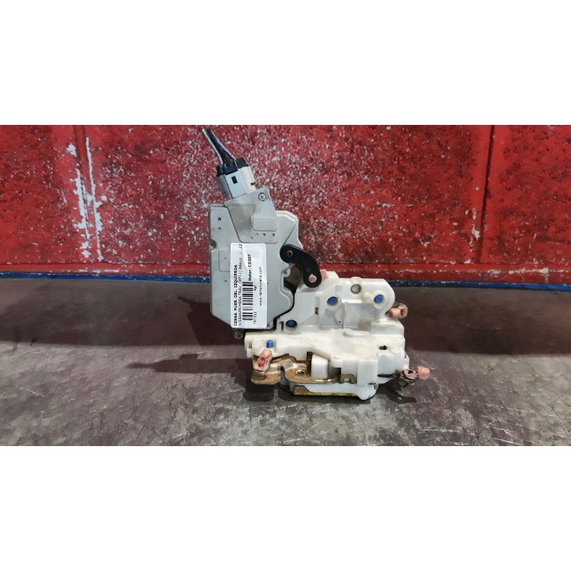 Recambio de cerra. puer. delantero izquierda para nissan primera trav. (wp11) básico | 12.00 - ... básico | 12.00 - ... referenc