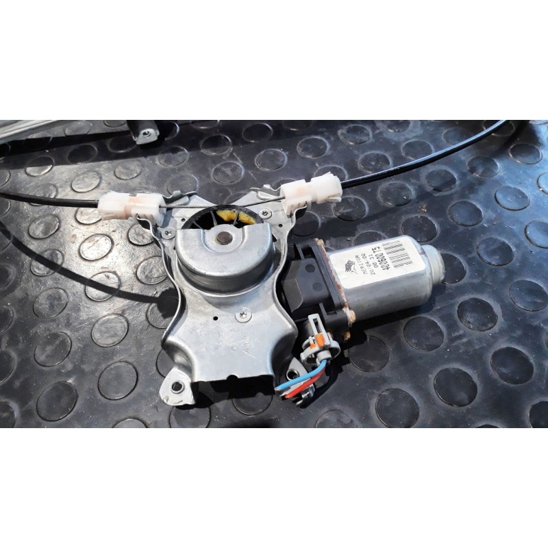 Recambio de elevalu. delan. derecho para nissan primera trav. (wp11) básico | 12.00 - ... básico | 12.00 - ... referencia OEM IA