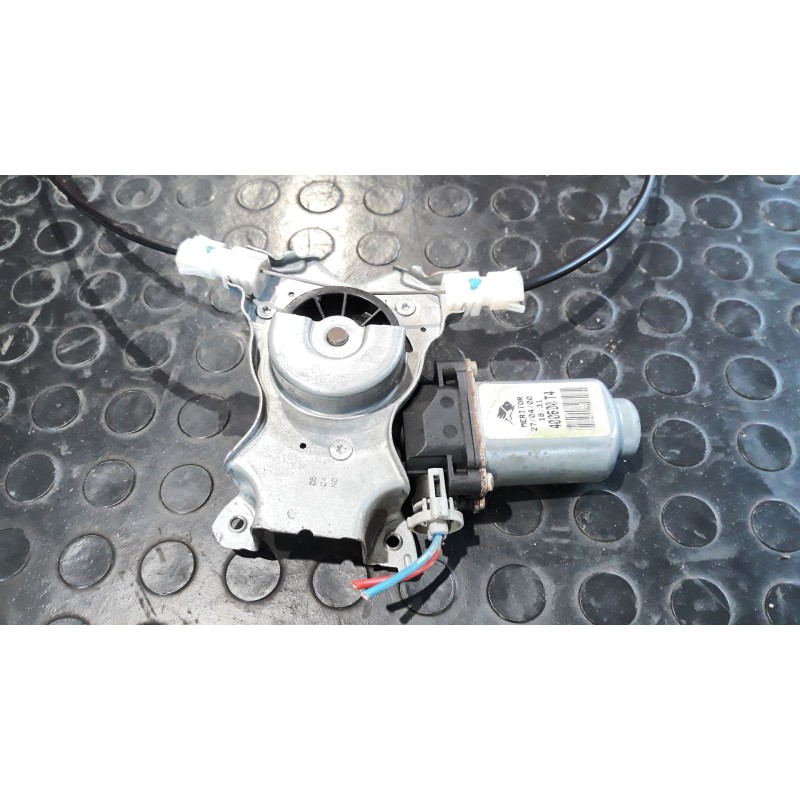 Recambio de elevalu. tras. derecho para nissan primera trav. (wp11) básico | 12.00 - ... básico | 12.00 - ... referencia OEM IAM