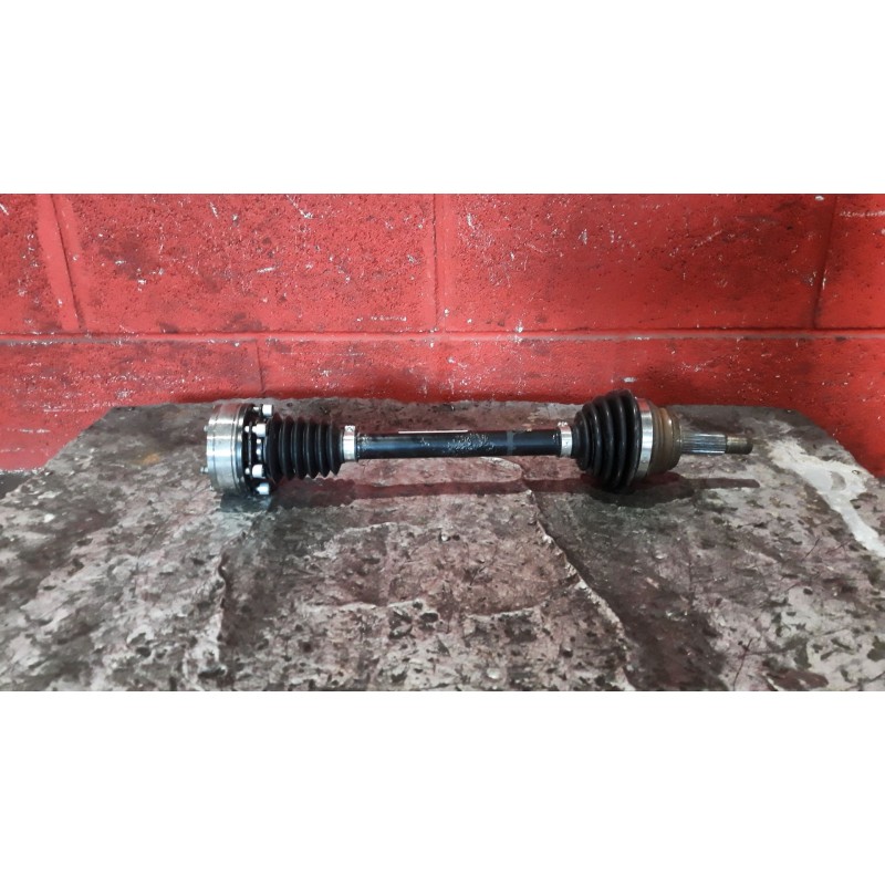 Recambio de transmision delantero izquierda para volkswagen polo berlina (6n2) 1.4 | 0.99 - ... 1.4 | 0.99 - ... referencia OEM 