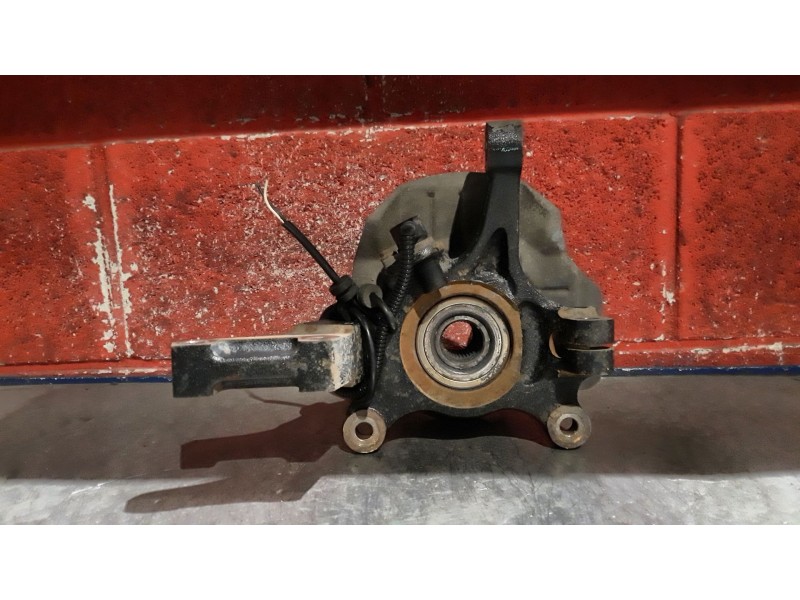 Recambio de mangueta delantero derecha para daewoo nubira berlina se | 0.03 - ... se | 0.03 - ... referencia OEM IAM   