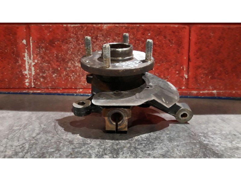 Recambio de mangueta delantero izquierda para daewoo nubira berlina se | 0.03 - ... se | 0.03 - ... referencia OEM IAM   