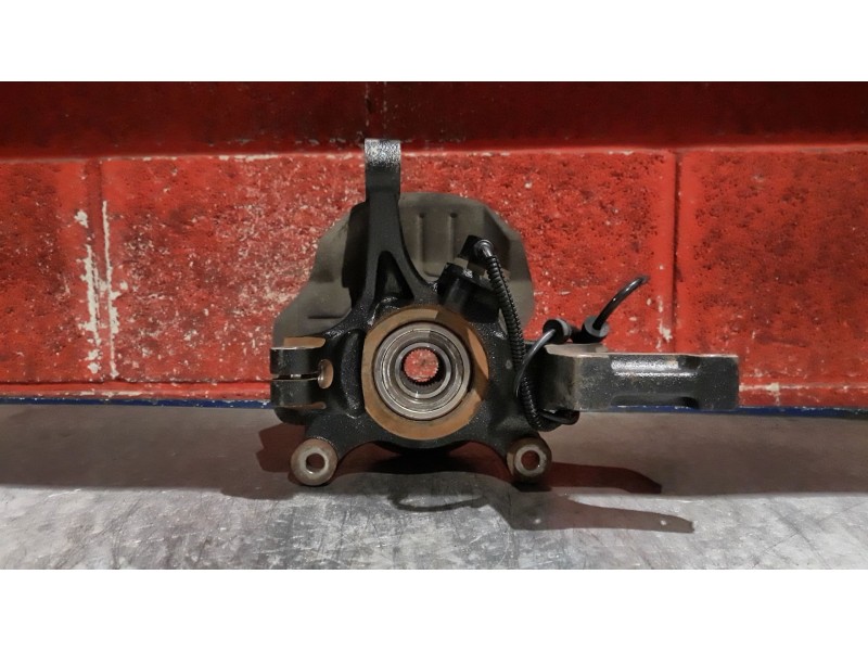 Recambio de mangueta delantero izquierda para daewoo nubira berlina se | 0.03 - ... se | 0.03 - ... referencia OEM IAM   