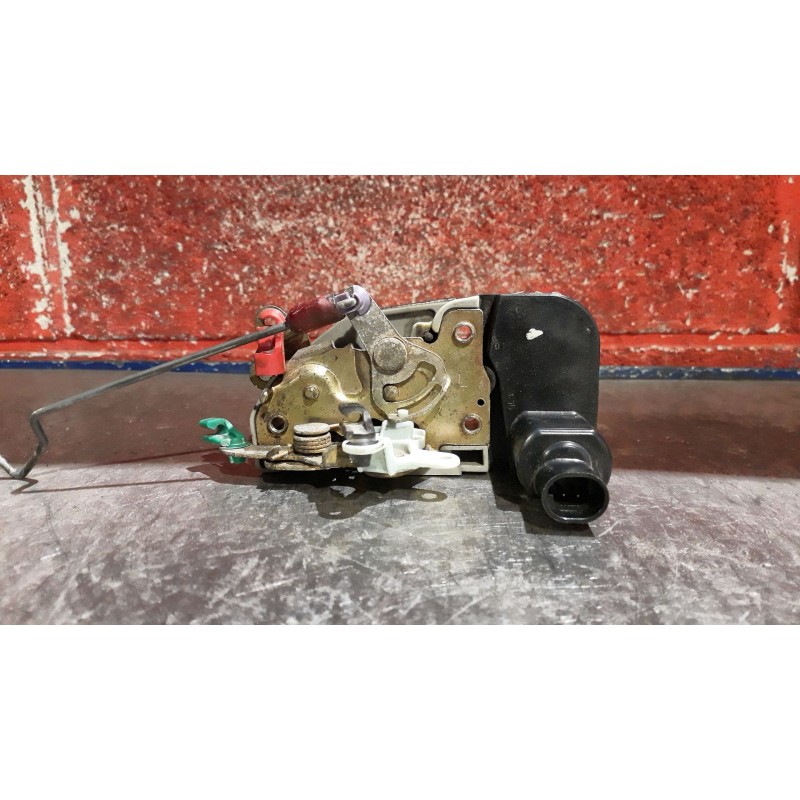 Recambio de cerra. puer. delantero izquierda para chrysler neon (pl) 2.0 16v cat | 0.94 - ... 2.0 16v cat | 0.94 - ... referenci