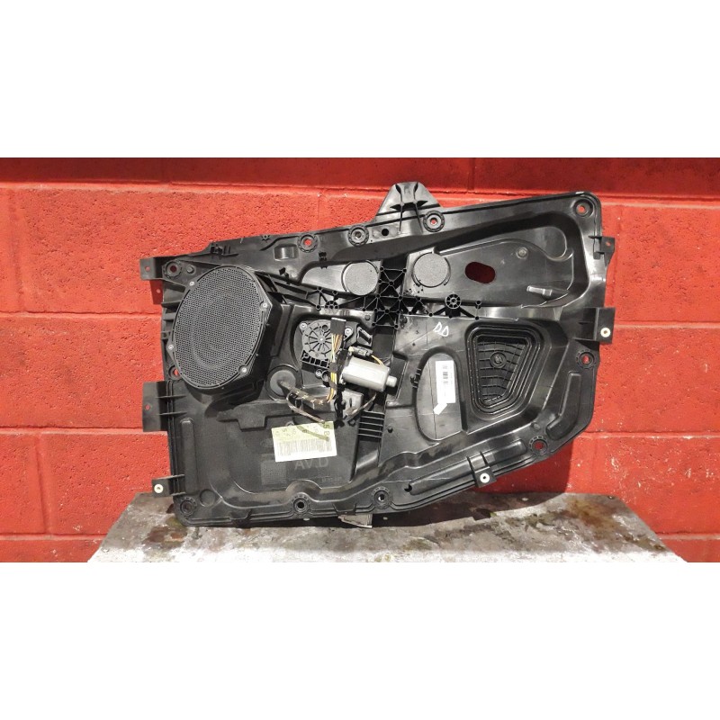 Recambio de elevalu. delan. derecho para ford fiesta (cbk) 1.4 tdci cat | 0.01 - ... 1.4 tdci cat | 0.01 - ... referencia OEM IA