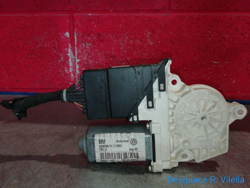 Recambio de motor elevalu. tras. derecho para seat leon (1m1) sport f.r. | 04.02 - 12.05 sport f.r. | 04.02 - 12.05 referencia O Recambio de motor elevalu. tras. derecho para seat leon (1m1) sport f.r. | 04.02 - 12.05 sport f.r. | 04.02 - 12.05 referencia O