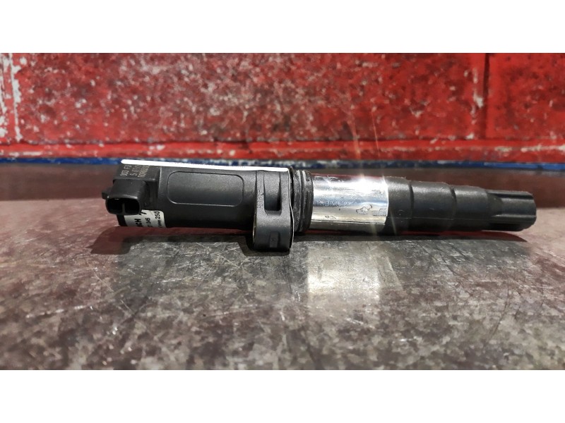 Recambio de bobina encendido para renault megane scenic rn 1.6e referencia OEM IAM 0986221045  