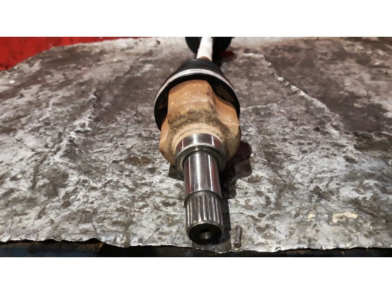 Recambio de transmision delantero izquierda para citroen c3 1.4 hdi 16v exclusive referencia OEM IAM   