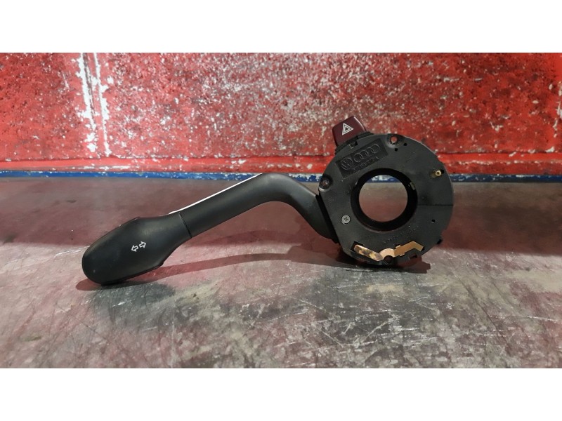 Recambio de mando intermitentes para seat cordoba berlina (6k2) clx | 02.93 - ... clx | 02.93 - ... referencia OEM IAM   