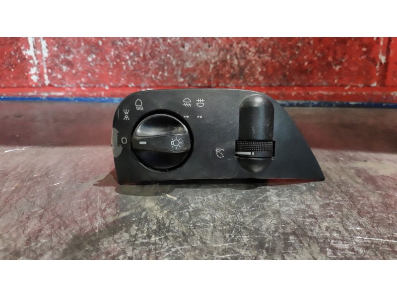 Recambio de mando luces para seat cordoba berlina (6k2) clx | 02.93 - ... clx | 02.93 - ... referencia OEM IAM 6K1941531D  
