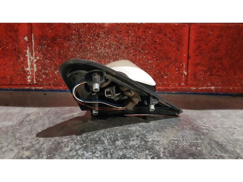 Recambio de retrovisor derecho para seat cordoba berlina (6k2) clx | 02.93 - ... clx | 02.93 - ... referencia OEM IAM ELECTRIC  