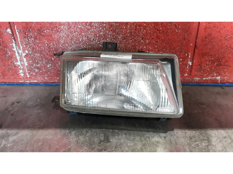 Recambio de faro derecho para seat cordoba berlina (6k2) clx | 02.93 - ... clx | 02.93 - ... referencia OEM IAM   