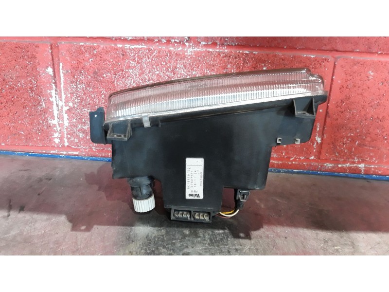 Recambio de faro derecho para seat cordoba berlina (6k2) clx | 02.93 - ... clx | 02.93 - ... referencia OEM IAM   