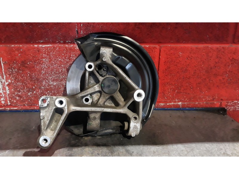 Recambio de mangueta tras. derecha para volkswagen scirocco 1.4 tsi 122 referencia OEM IAM    Recambio de mangueta tras. derecha para volkswagen scirocco 1.4 tsi 122 referencia OEM IAM