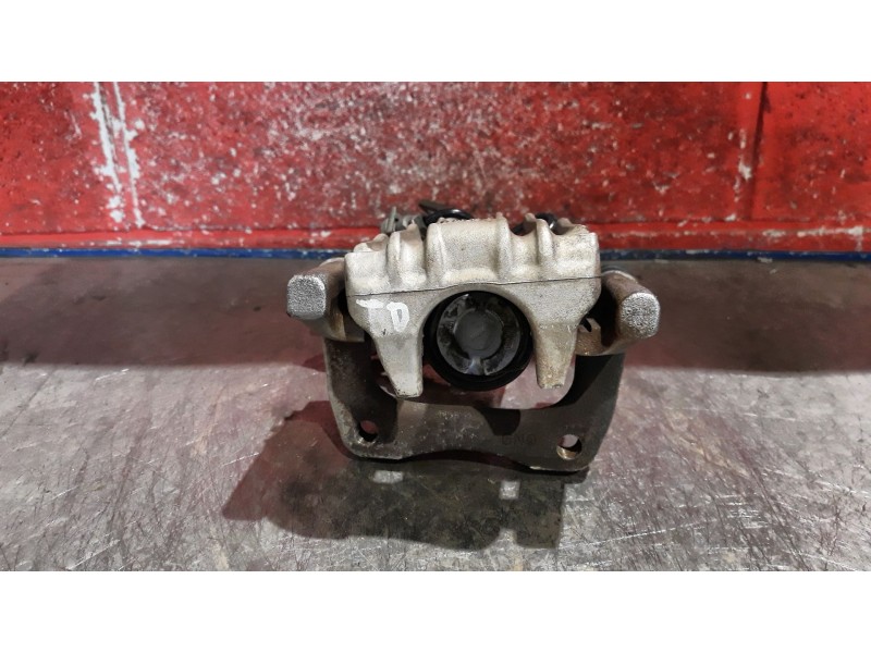 Recambio de pinza freno tras. derecha para volkswagen scirocco 1.4 tsi 122 referencia OEM IAM    Recambio de pinza freno tras. derecha para volkswagen scirocco 1.4 tsi 122 referencia OEM IAM