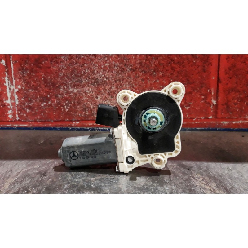 Recambio de motor elevalu. delantero izquierdo para mercedes clase c (w203) berlina 180 compressor (203.046) | 03.02 - 12.06 180