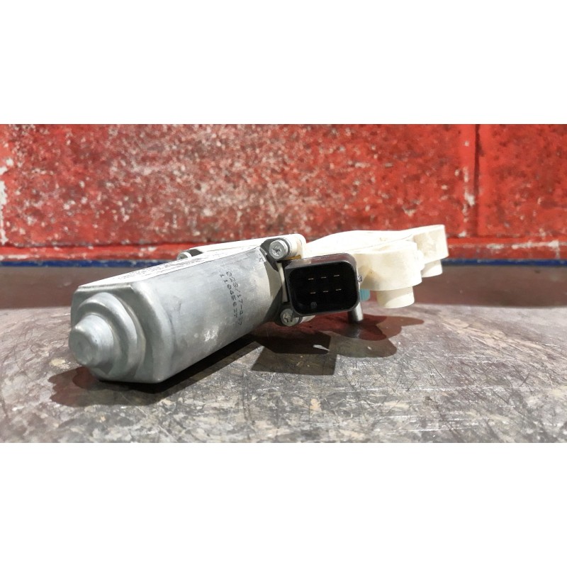 Recambio de motor elevalu. delantero izquierdo para mercedes clase c (w203) berlina 180 compressor (203.046) | 03.02 - 12.06 180