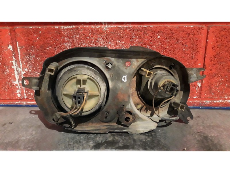 Recambio de faro derecho para bmw serie 7 (e23)  | 0.77 - ...  | 0.77 - ... referencia OEM IAM    Recambio de faro derecho para bmw serie 7 (e23)  | 0.77 - ...  | 0.77 - ... referencia OEM IAM