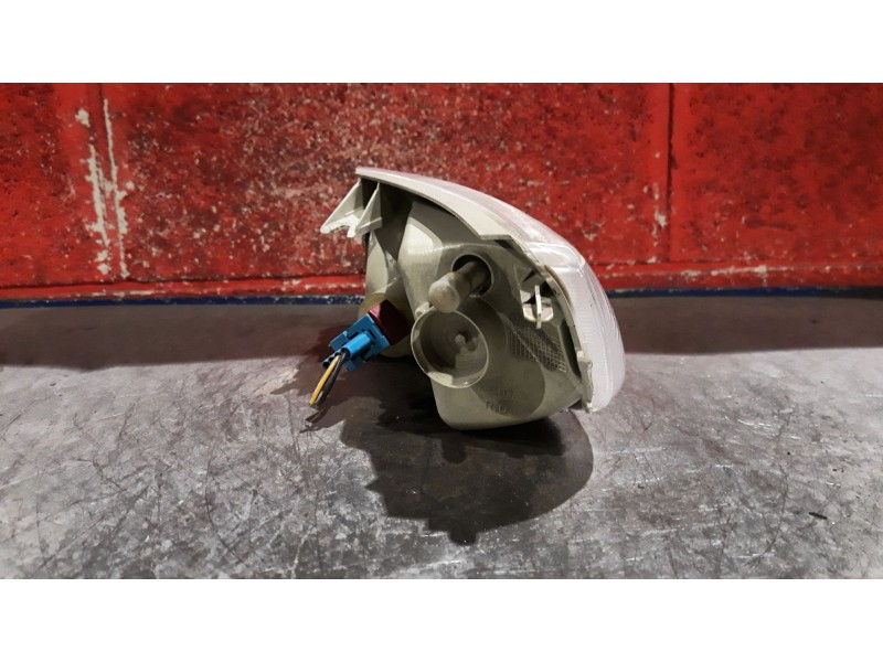 Recambio de piloto delan. derecho para saab 9-5 familiar  | 0.01 - ...  | 0.01 - ... referencia OEM IAM   