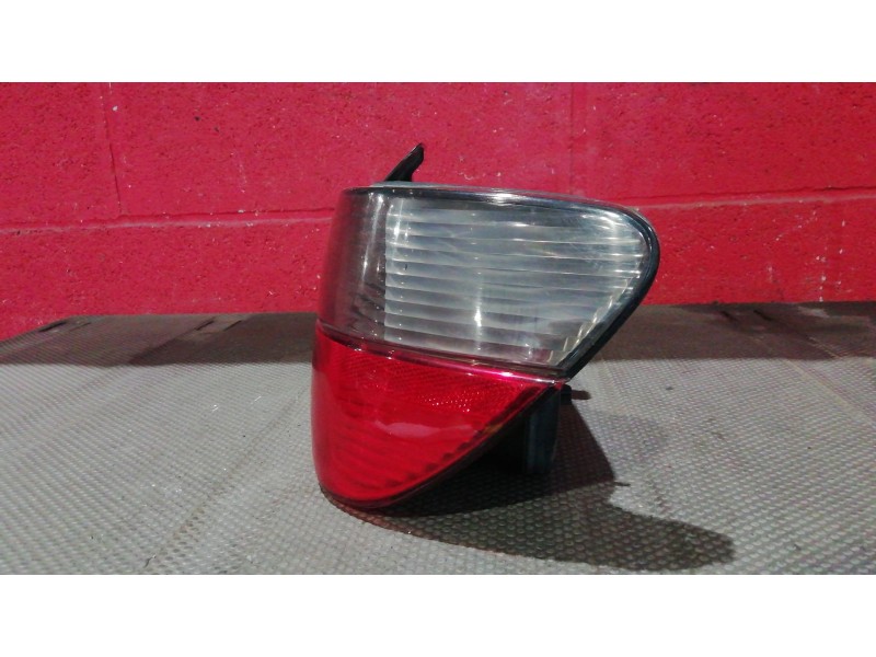 Recambio de piloto trasero derecho para peugeot 406 berlina (s1/s2) 1.8 cat | ... 1.8 cat | ... referencia OEM IAM   