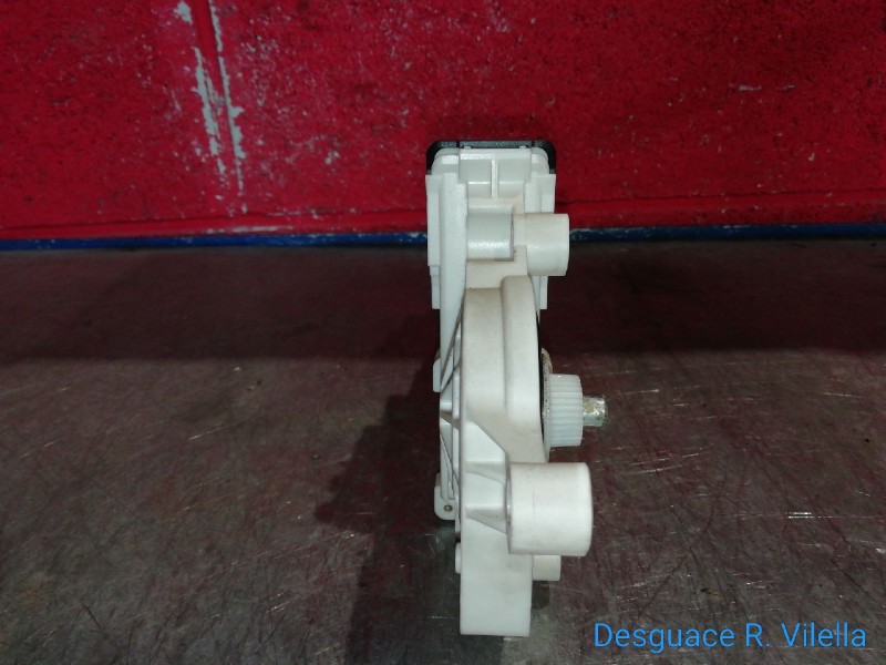 Recambio de motor elevalu. tras. derecho para seat leon (1m1) sport f.r. | 04.02 - 12.05 sport f.r. | 04.02 - 12.05 referencia O Recambio de motor elevalu. tras. derecho para seat leon (1m1) sport f.r. | 04.02 - 12.05 sport f.r. | 04.02 - 12.05 referencia O