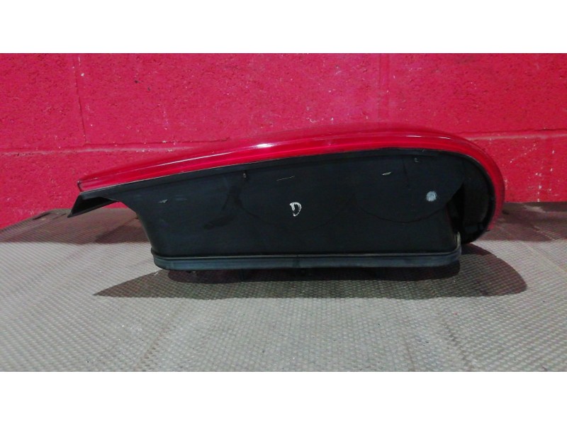 Recambio de piloto trasero derecho para peugeot 406 berlina (s1/s2) 1.8 cat | ... 1.8 cat | ... referencia OEM IAM   