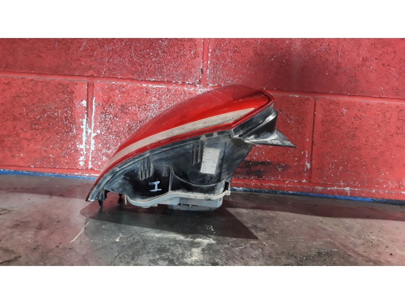 Recambio de piloto trasero izquierdo para volkswagen polo (6r1)  | 0.09 - ...  | 0.09 - ... referencia OEM IAM    Recambio de piloto trasero izquierdo para volkswagen polo (6r1)  | 0.09 - ...  | 0.09 - ... referencia OEM IAM