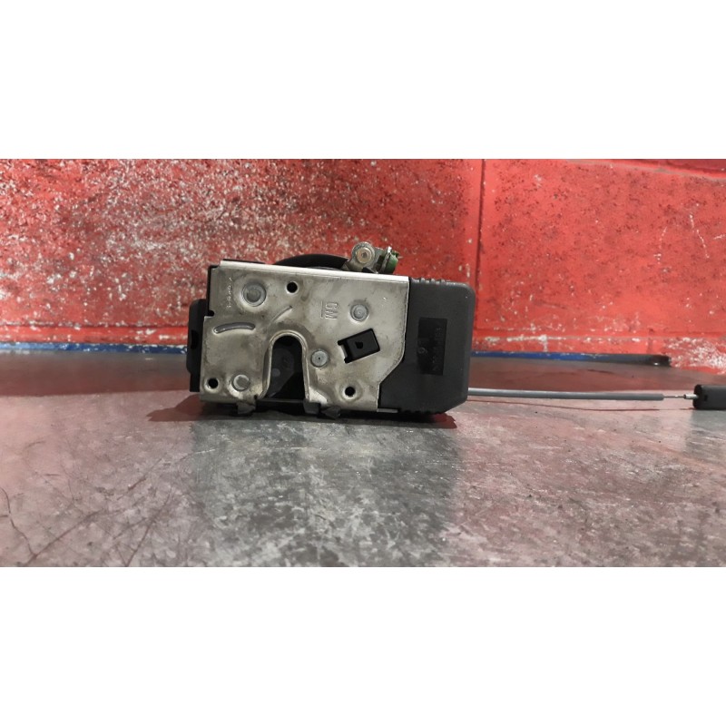 Recambio de cerra. puer. delantero izquierda para opel zafira a club | 08.00 - 12.05 club | 08.00 - 12.05 referencia OEM IAM   