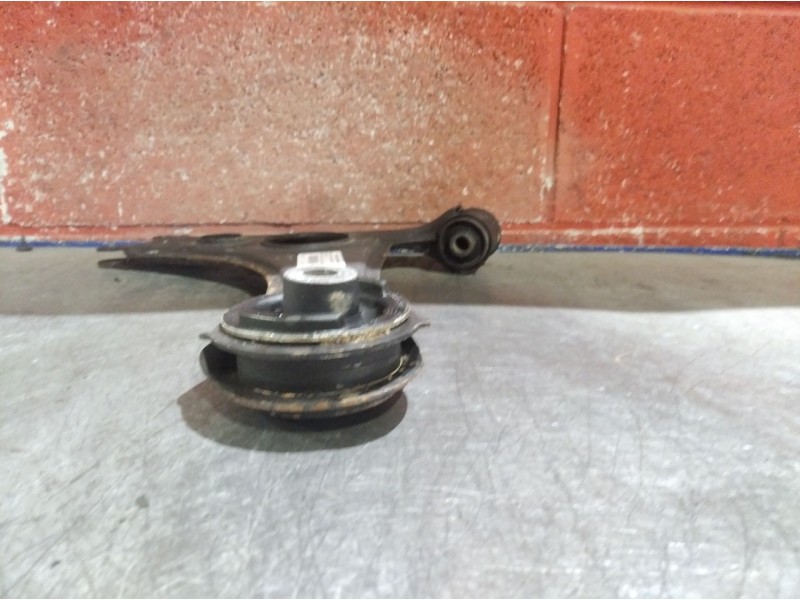 Recambio de brazo suspension inferior delantero izquierdo para mercedes clase a (w168) 1.4 cat referencia OEM IAM   
