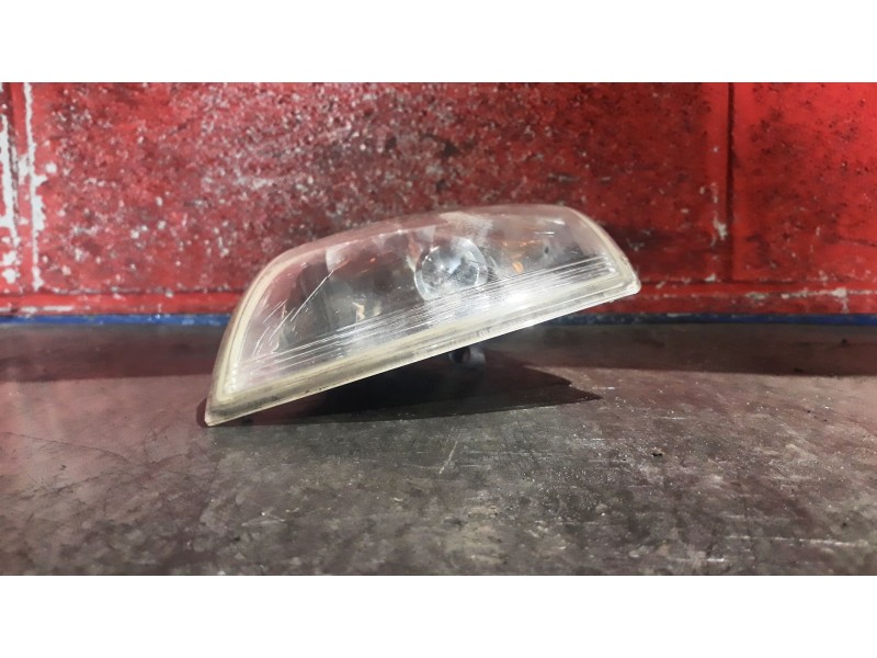 Recambio de piloto delan. derecho para volkswagen polo referencia OEM IAM   