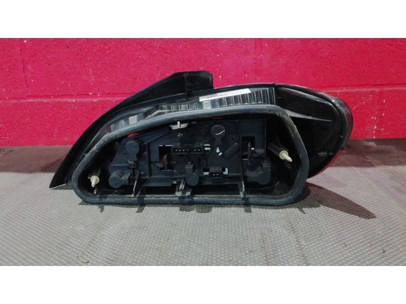 Recambio de piloto trasero izquierdo para peugeot 406 berlina (s1/s2) 1.8 cat | ... 1.8 cat | ... referencia OEM IAM   