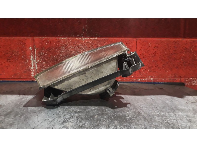 Recambio de faro izquierdo para volkswagen transporter trans kombi 9 2.4 syncr referencia OEM IAM    Recambio de faro izquierdo para volkswagen transporter trans kombi 9 2.4 syncr referencia OEM IAM