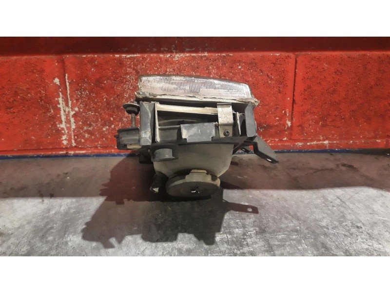 Recambio de faro izquierdo para volkswagen transporter trans kombi 9 2.4 syncr referencia OEM IAM    Recambio de faro izquierdo para volkswagen transporter trans kombi 9 2.4 syncr referencia OEM IAM