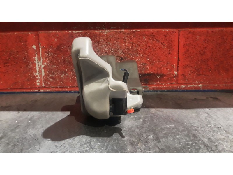 Recambio de deposito limpia para nissan cabstar e110 | ... e110 | ... referencia OEM IAM    Recambio de deposito limpia para nissan cabstar e110 | ... e110 | ... referencia OEM IAM