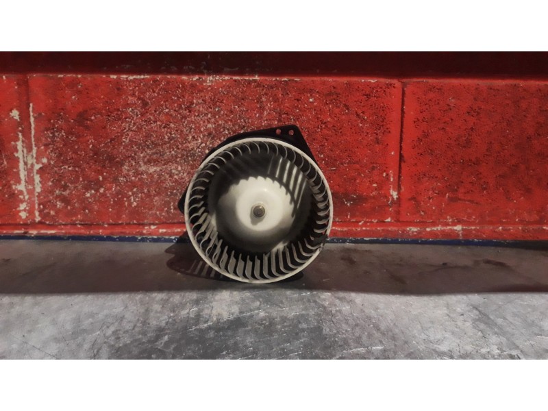 Recambio de motor calefaccion para nissan cabstar e110 | ... e110 | ... referencia OEM IAM    Recambio de motor calefaccion para nissan cabstar e110 | ... e110 | ... referencia OEM IAM