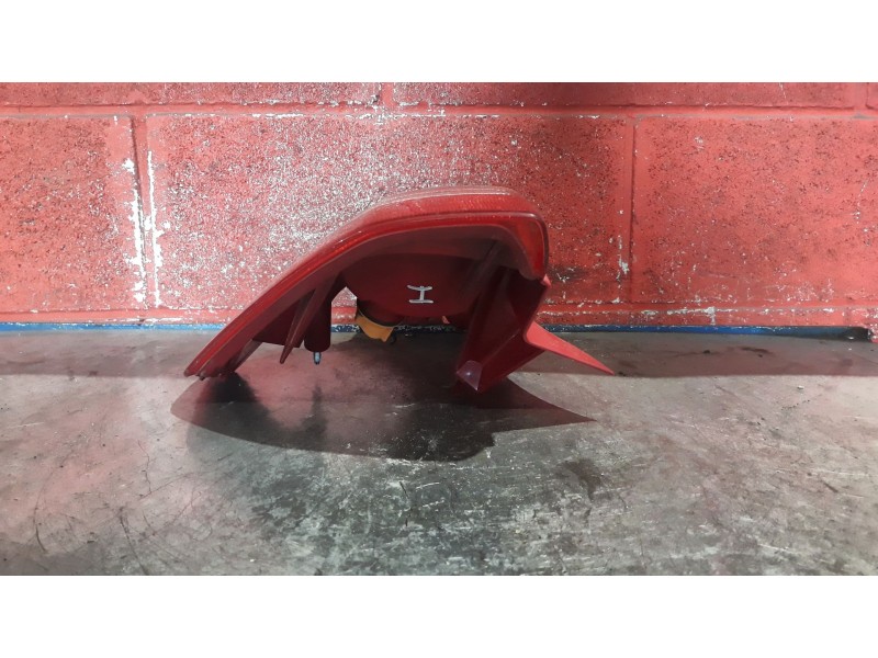 Recambio de piloto trasero izquierdo para citroen c4 berlina  | 0.04 - ...  | 0.04 - ... referencia OEM IAM   