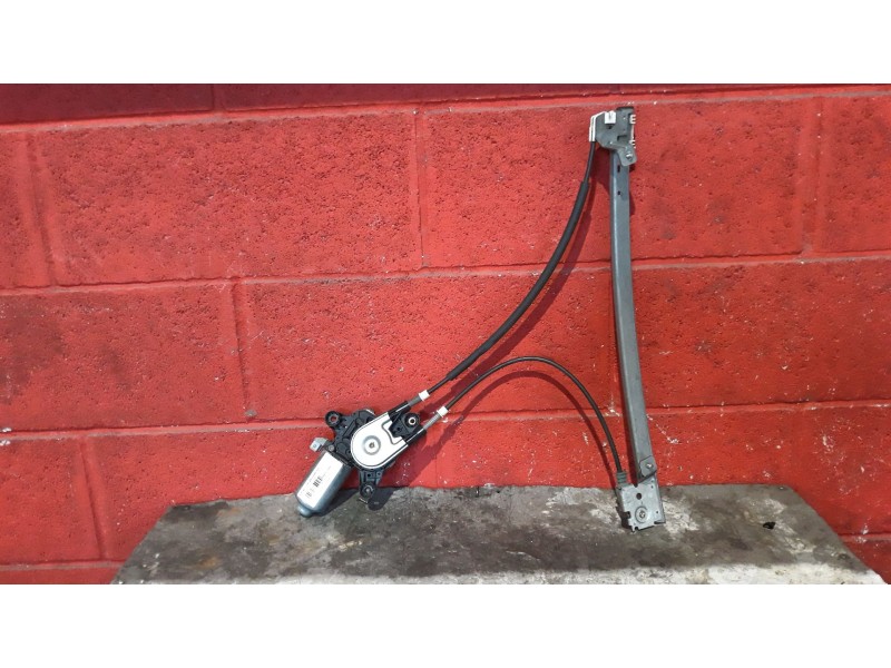 Recambio de elevalu. delan. derecho para citroen saxo 1.1 sx | 09.99 - 12.03 1.1 sx | 09.99 - 12.03 referencia OEM IAM 400392A  