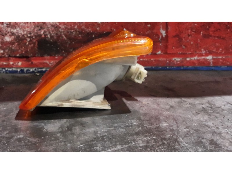 Recambio de piloto delan. izquierdo para volkswagen transporter trans.furgon 2.4 2920 syn referencia OEM IAM   